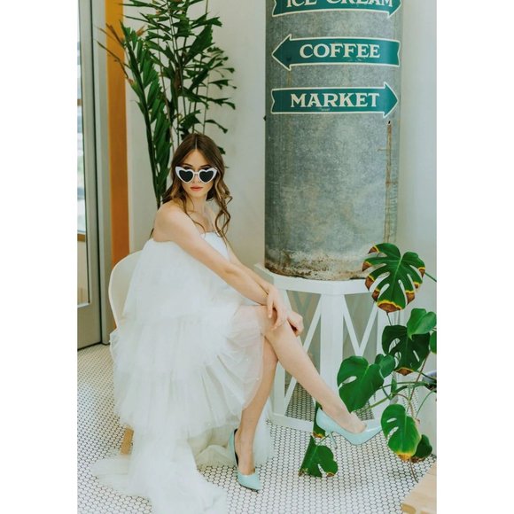 UNTAMED PEARLS White Cateye Bridal Sunglasses NEW - Picture 3 of 6